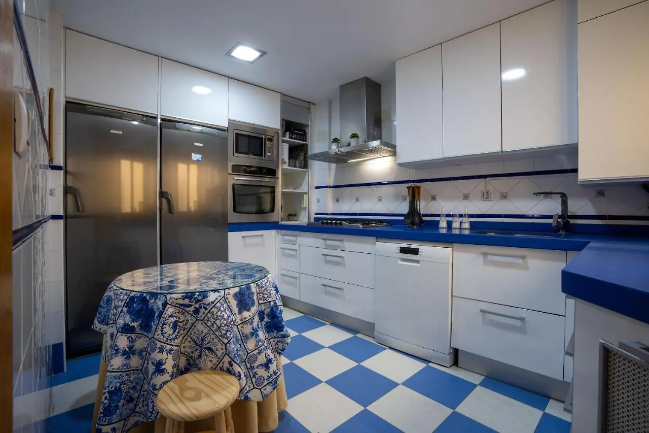 Reina Aixa- Apartamento Centro Гранада