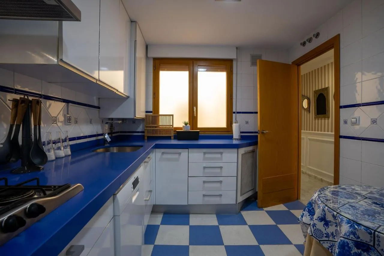 Reina Aixa- Apartamento Centro Гранада